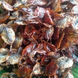 น้องแทนข้าวเหนียวหมูห่อใบตอง