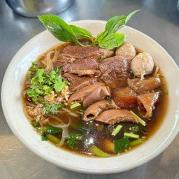 โฮงเตี๋ยว นาย.ต ป่าซาง