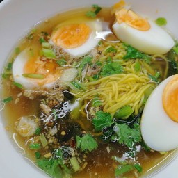 บะหมี่ไข่ต้ม
