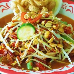 ตำโคราชโรยแคปหมู