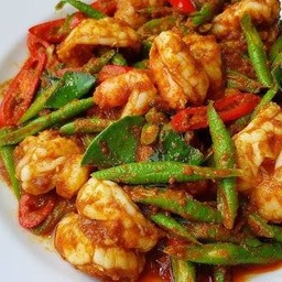 ผัดพริกแกงทะเล(กับข้าว)