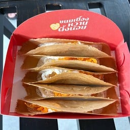 ขนมเบื้องหวานผึ้งน้อย ตลาดสดธนบุรี