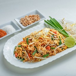 ผัดไทยมาม่า