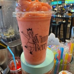 สตอเบอร์รี่กล้วยหอมนมสด