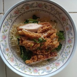 บะหมี่ไก่ทอด
