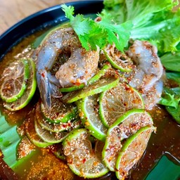 ยำมะนาวกุ้งสด