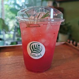 สตรอเบอรี่  โซดา