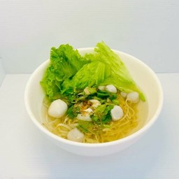 ก๋วยเตี๋ยวลูกชิ้นปลารวม