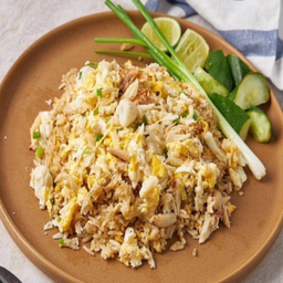 ปูผัดข้าวใหญ่ 5ถึง6 ท่าน