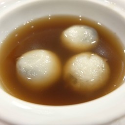 บัวลอยน้ำขิง