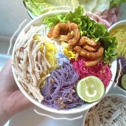 หมี่คลุกไก่ฉีกเซ็ตคู่ 2 กล่อง + น้ำพริกหมูกระจก