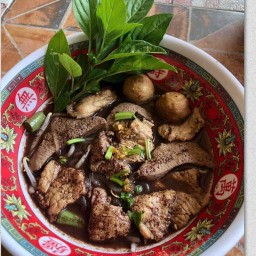 ก๋วยเตี๋ยวสูตรยายอ้อย(ซอย13)