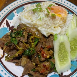 กระเพราแม่นกน้อย