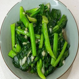 ผัดคะน้าน้ำมันหอย