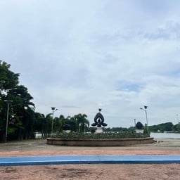 สวนสาธารณะวังมัจฉาหนองบัว