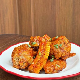 Mama spicy chicken wings