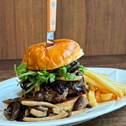 Mario pork Burger
