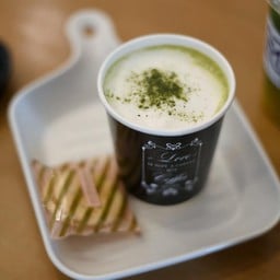 มัทฉะOATMilkร้อน(premium)