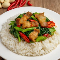 ข้าวคะน้าหมูกรอบ