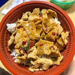 กะเพราหมูชิ้น