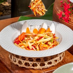 ตำไทยไข่เค็ม