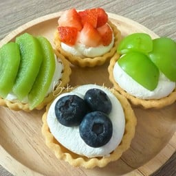 ทาร์ต กรีกโยเกิร์ต 4 ชิ้น ฟรีน้ำผึ้ง