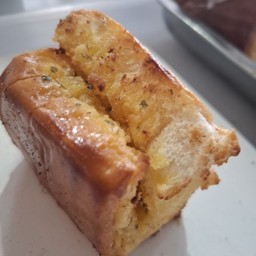 เนยกระเทียม