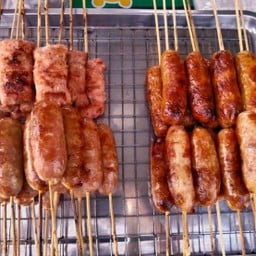 ร้านกระเพราจี้ดจ้าดเพิ่มสิน20