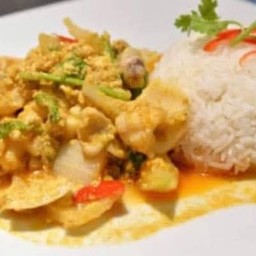 ข้าวทะเลผัดผงกะหรี่