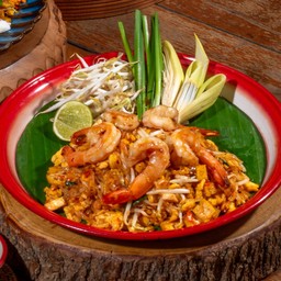 ผัดไทยกุ้งสด