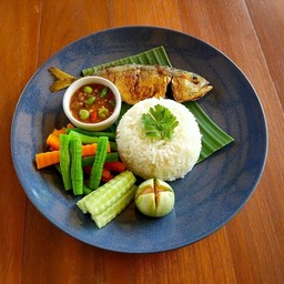 น้ำพริกกะปิ ปลาทูทอด