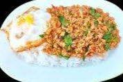 กะเพราไข่ข้น อาหารตามสั่ง