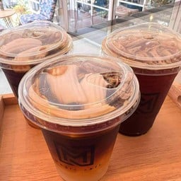 แบล็คโคโค่นัท