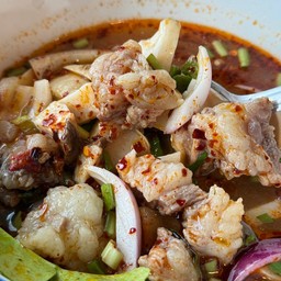 ต้มแซ่บเนื้อ