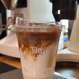 คาราเมลมัคคีอาโต้