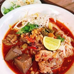 ร้านน้ำเงี้ยวเชียงราย ลำแต้ๆ