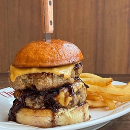 Double cool kids Burger (pork)
