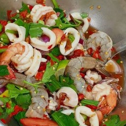 ยำแซ่บ อาหารตามสั่ง