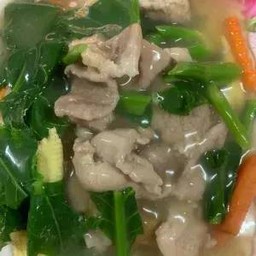 ราดหน้าหมูหมัก