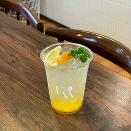Yuzu peach soda
