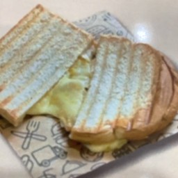 ปังชีสยืด