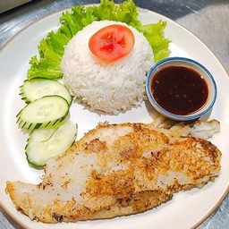 ข้าวหน้าปลาย่าง ซอสจิ้มแจ่ว/ซอสเกรวี่
