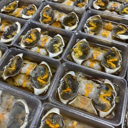 ปูไข่ดอง เป็นๆสดๆ