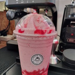 สตอเบอรี่ นมสด ปั่น