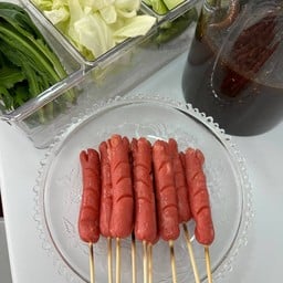 ไส้กรอกชมพู