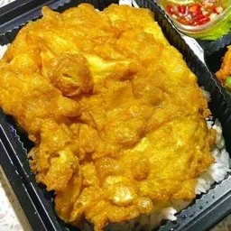 ข้าวไข่เจียวแหนม