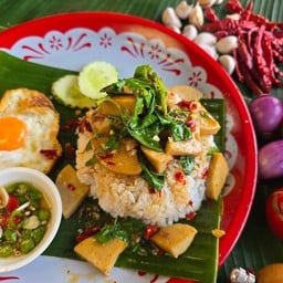 กะเพราหมูยอ