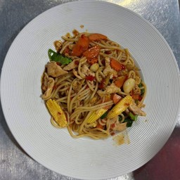 สปาเกตตี้ผัดขี้เมา