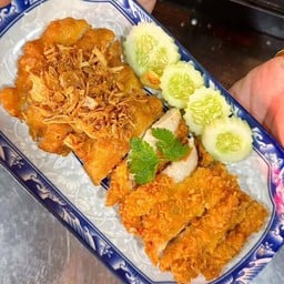 ไก่สับทอด 2 อย่าง(ทอด+หาดใหญ่)