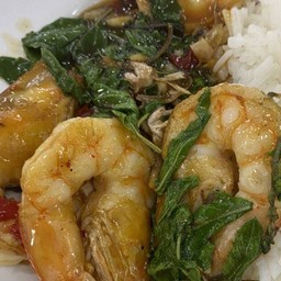 ข้าวราดกะเพรากุ้ง